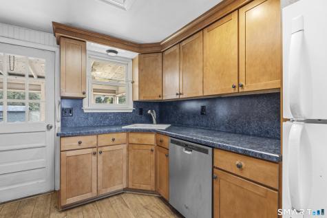 105 Old North Road Stonington CT 06355