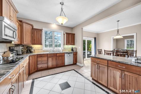 977 Sheldon Street Suffield CT 06093