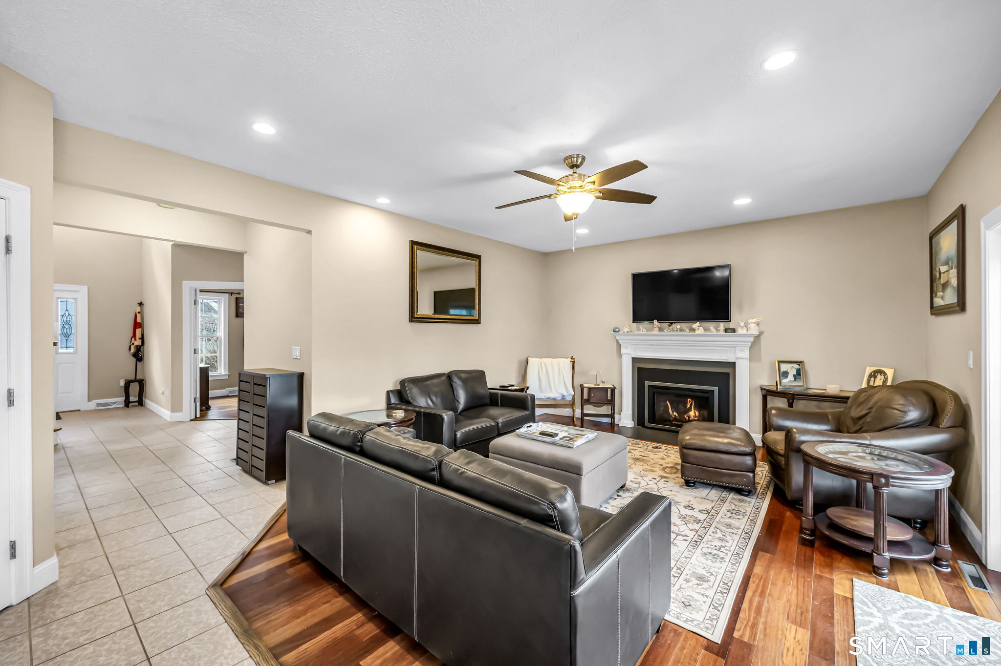 977 Sheldon Street Suffield CT 06093