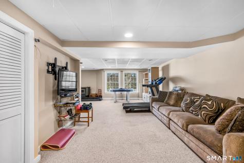 977 Sheldon Street Suffield CT 06093
