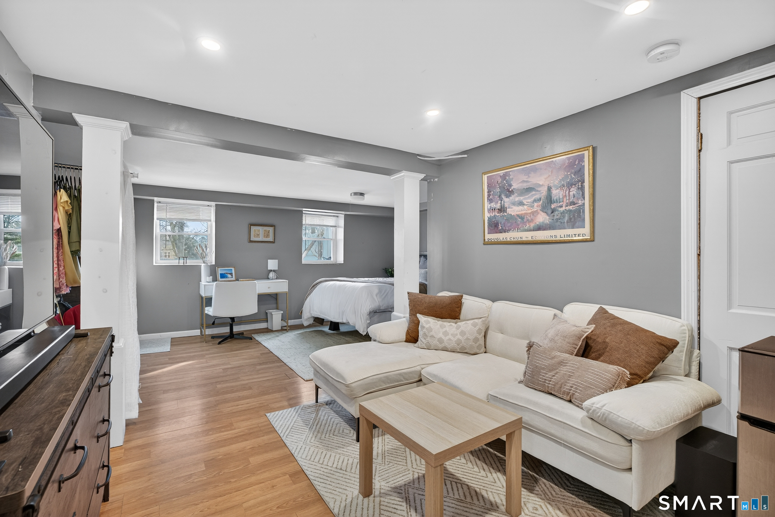 563 Lakeside Drive Bridgeport CT 06606