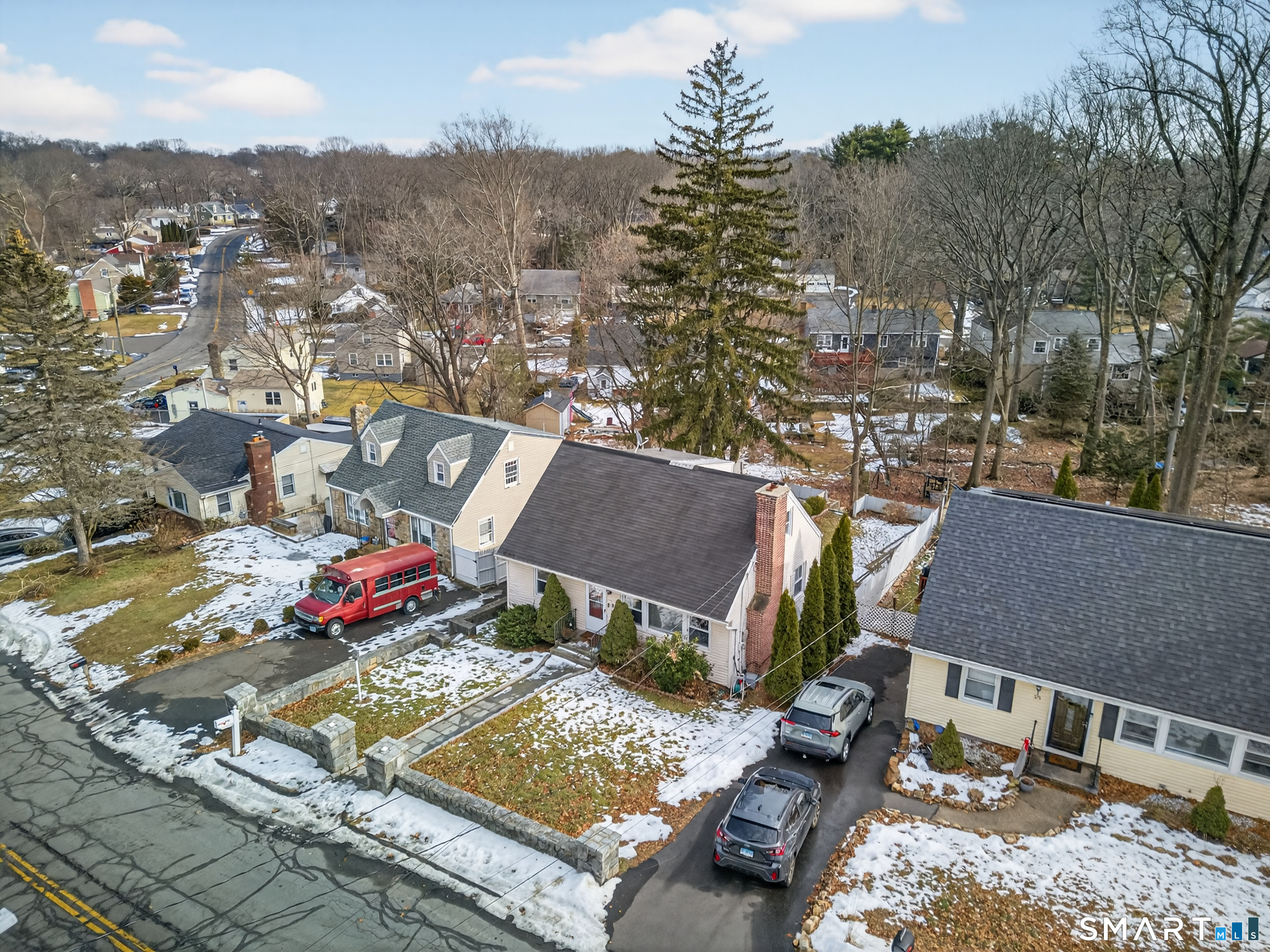 563 Lakeside Drive Bridgeport CT 06606