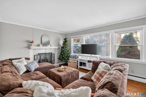 563 Lakeside Drive Bridgeport CT 06606