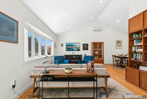 8 Stony Brook Road Brookfield CT 06804