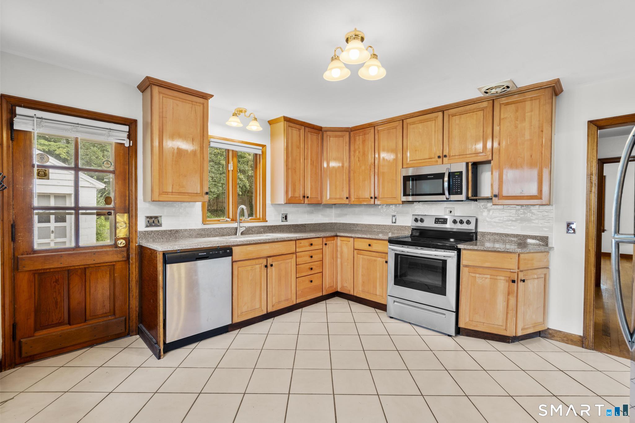 25 Ludlow Manor Norwalk CT 06855