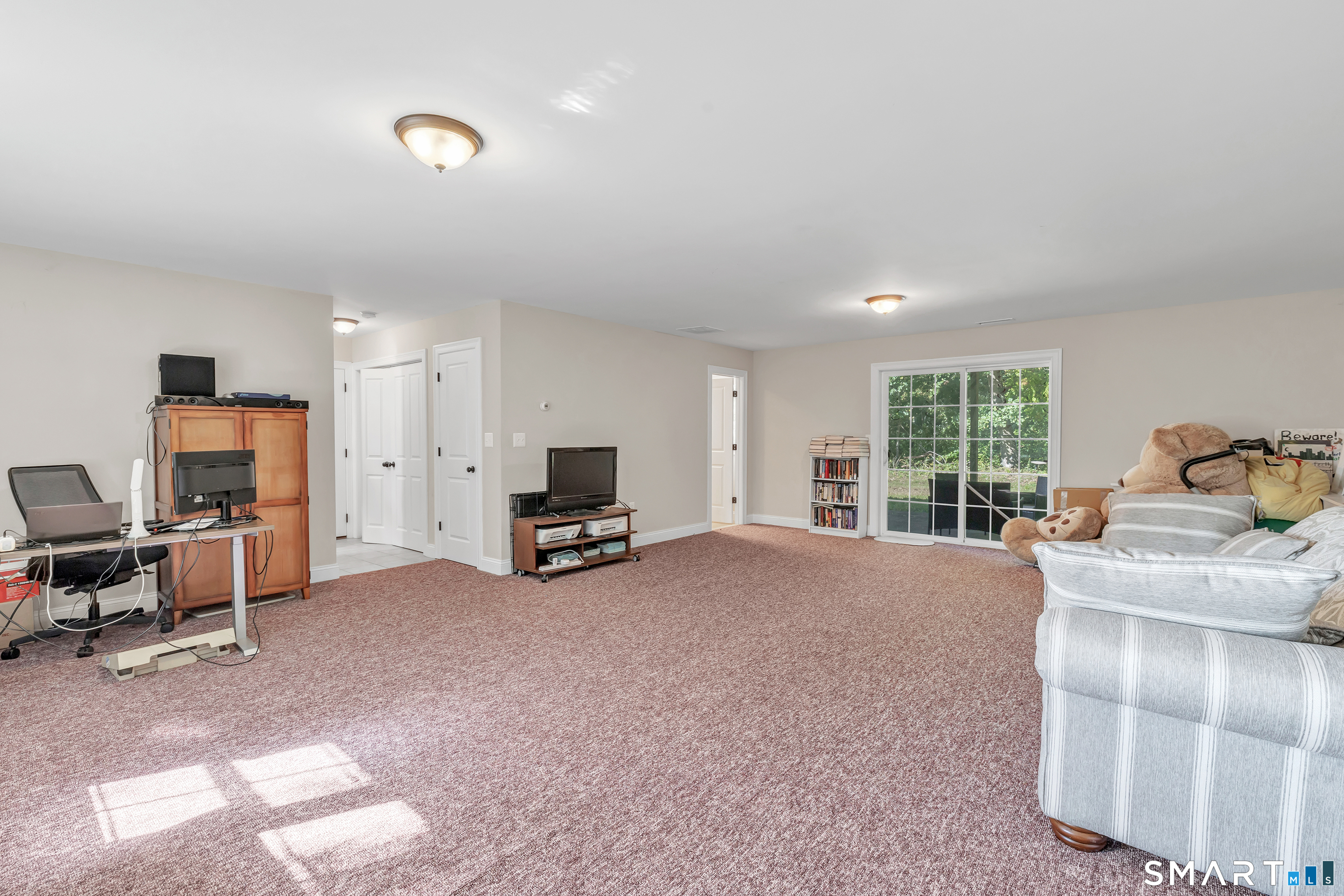 26-R Hoinski Way Ansonia CT 06401