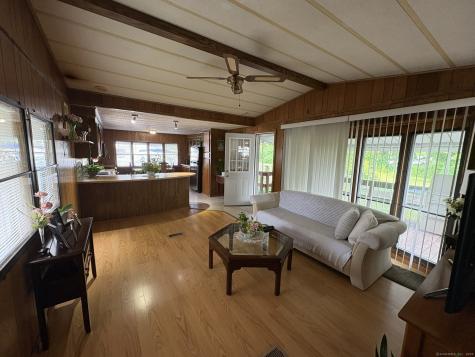 525 East Main Street Branford CT 06405