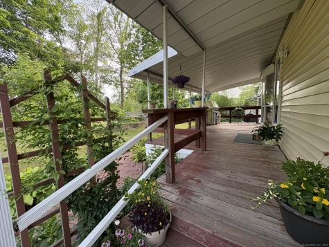 525 East Main Street Branford CT 06405