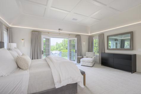 865 Hollow Tree Ridge Road Darien CT 06820