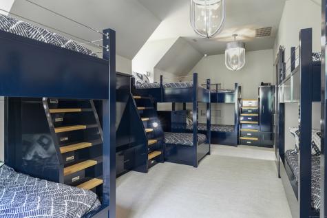 865 Hollow Tree Ridge Road Darien CT 06820