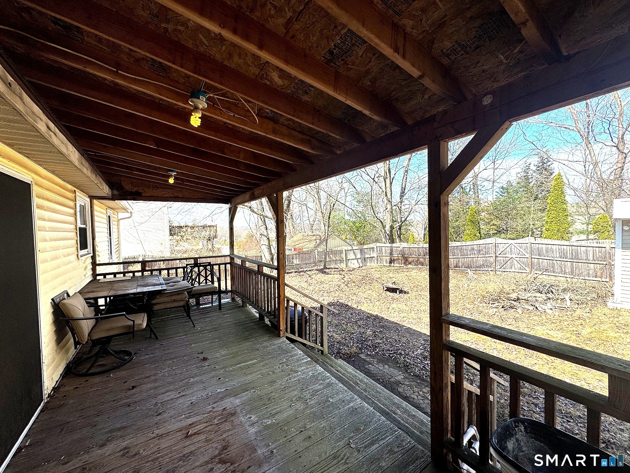 6 Evanoski Lane Plymouth CT 06782