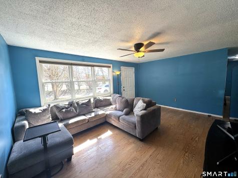 6 Evanoski Lane Plymouth CT 06782