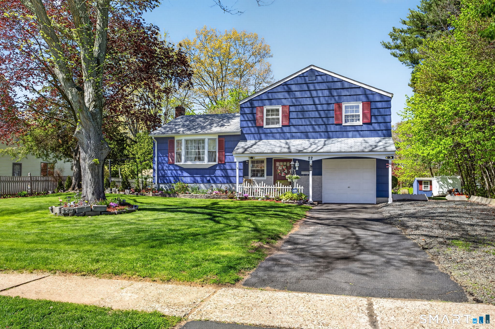 22 Magnolia Drive East Hartford CT 06118