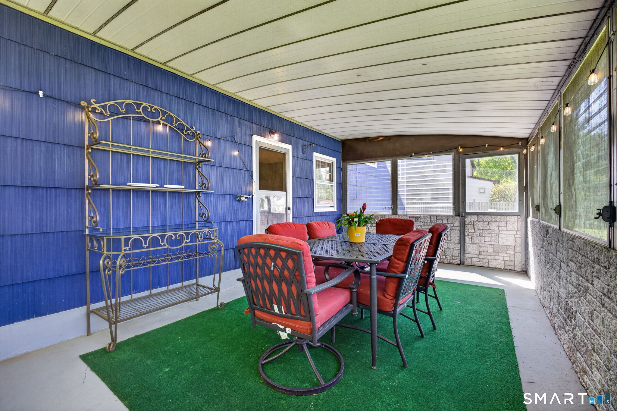 22 Magnolia Drive East Hartford CT 06118