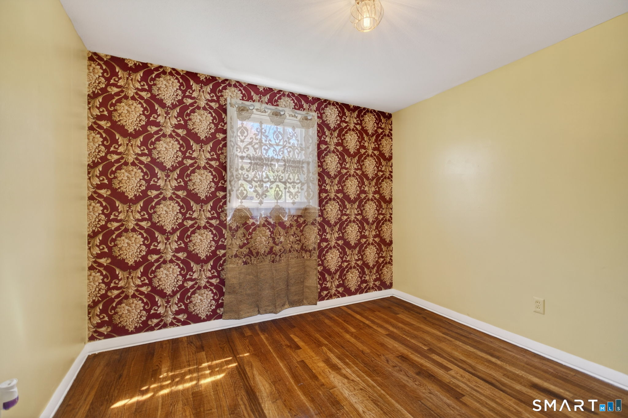 22 Magnolia Drive East Hartford CT 06118