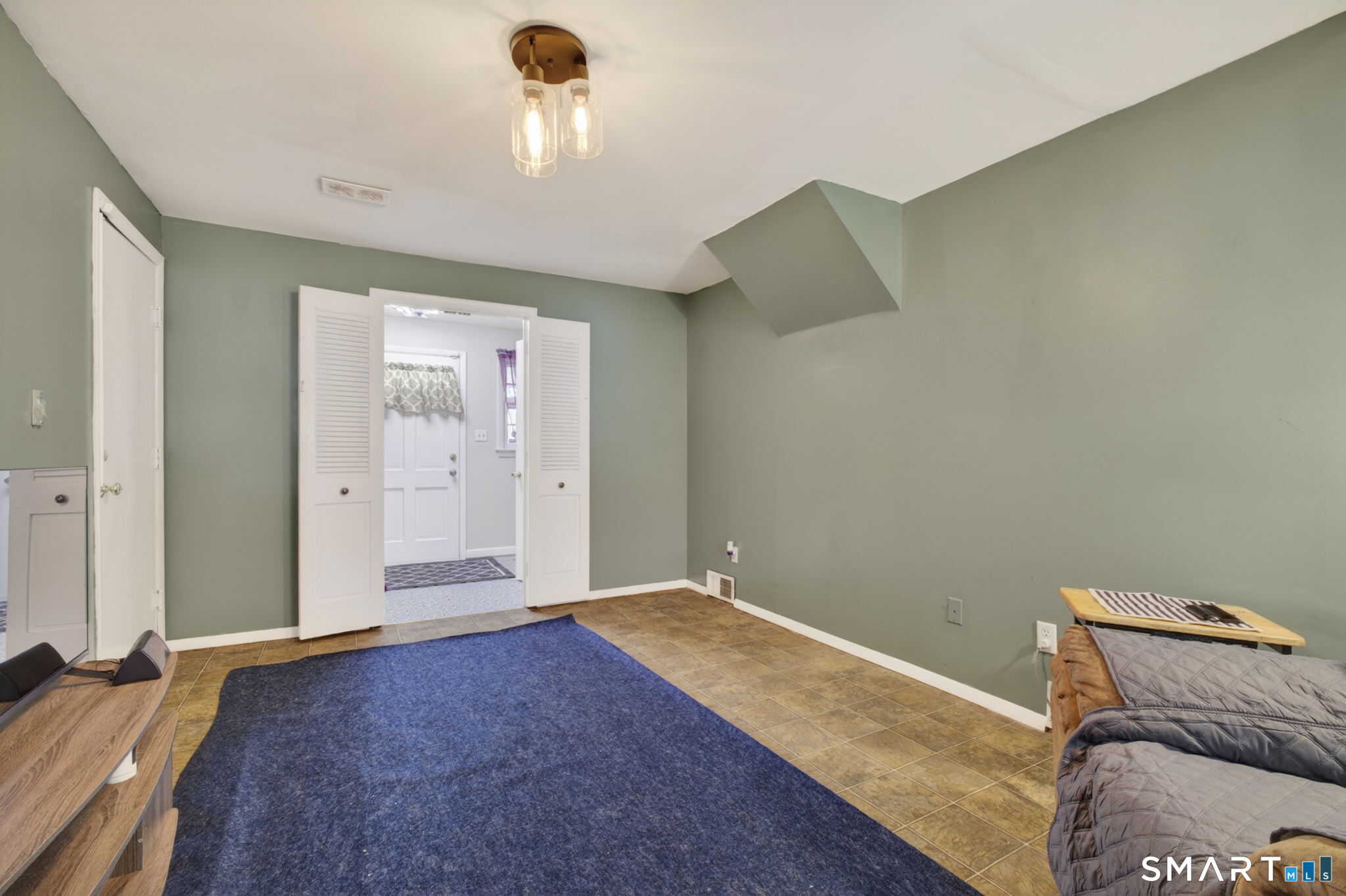 22 Magnolia Drive East Hartford CT 06118