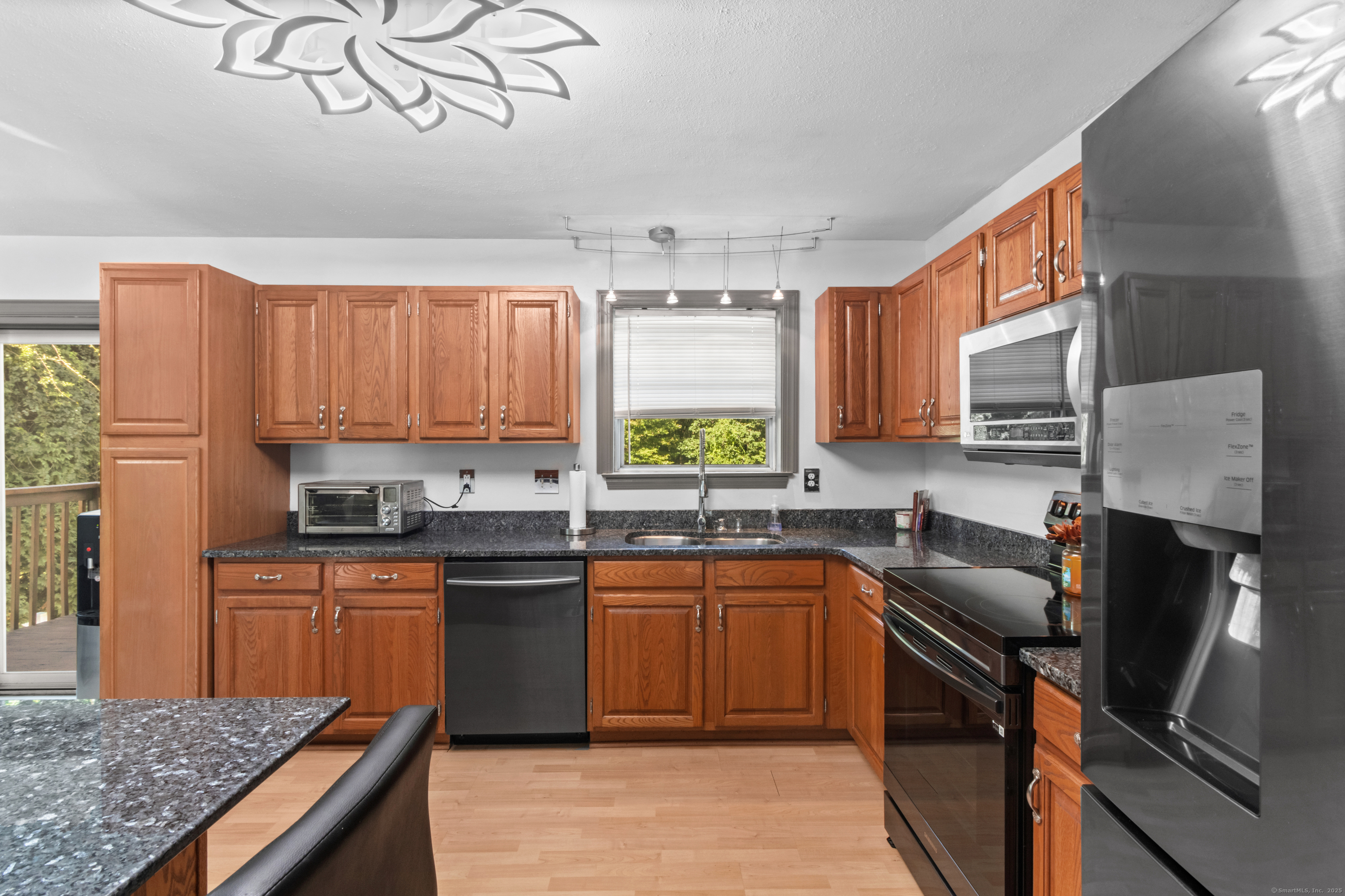 29 Quail Hollow Drive Windsor CT 06095