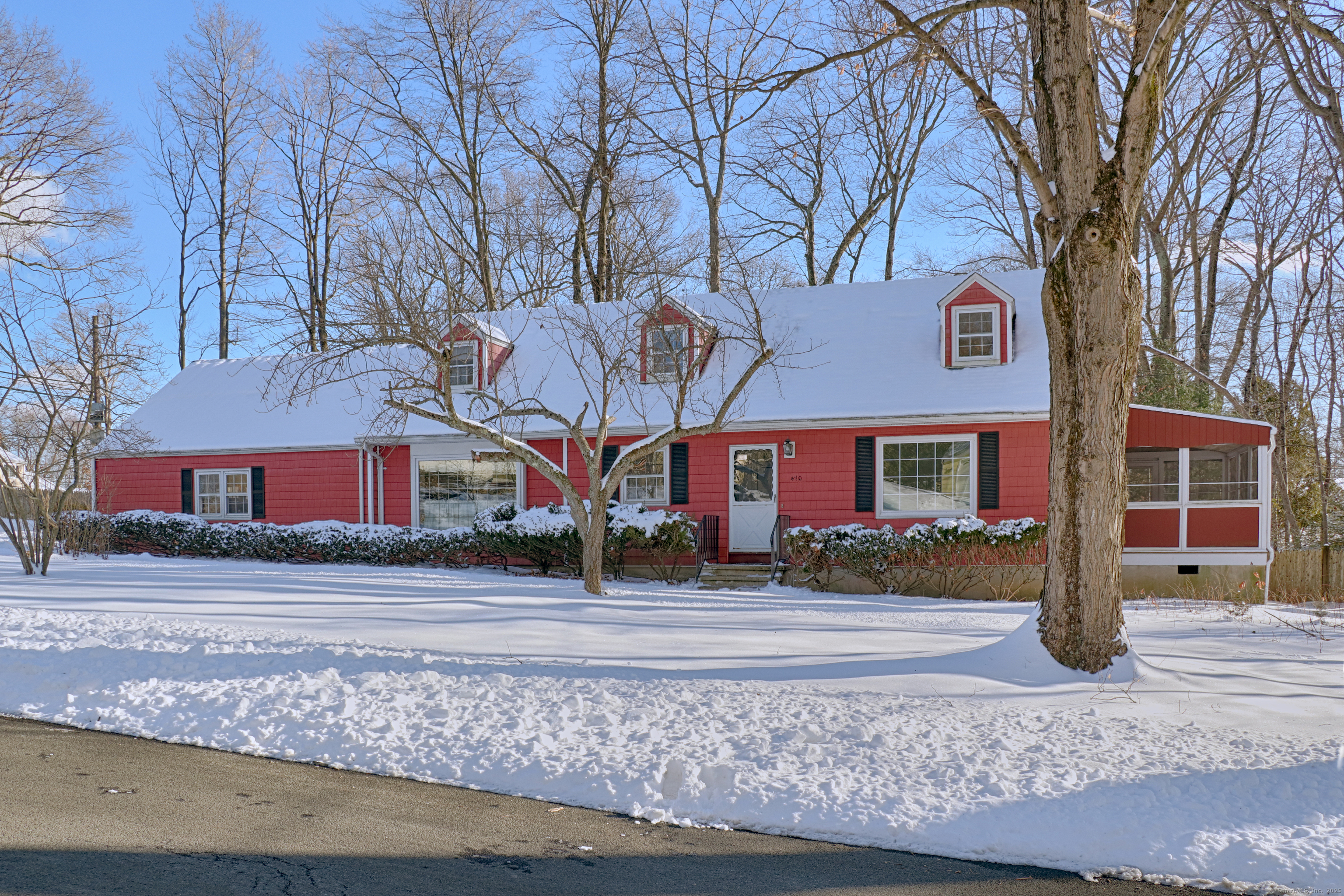 470 Cascade Drive Fairfield CT 06825