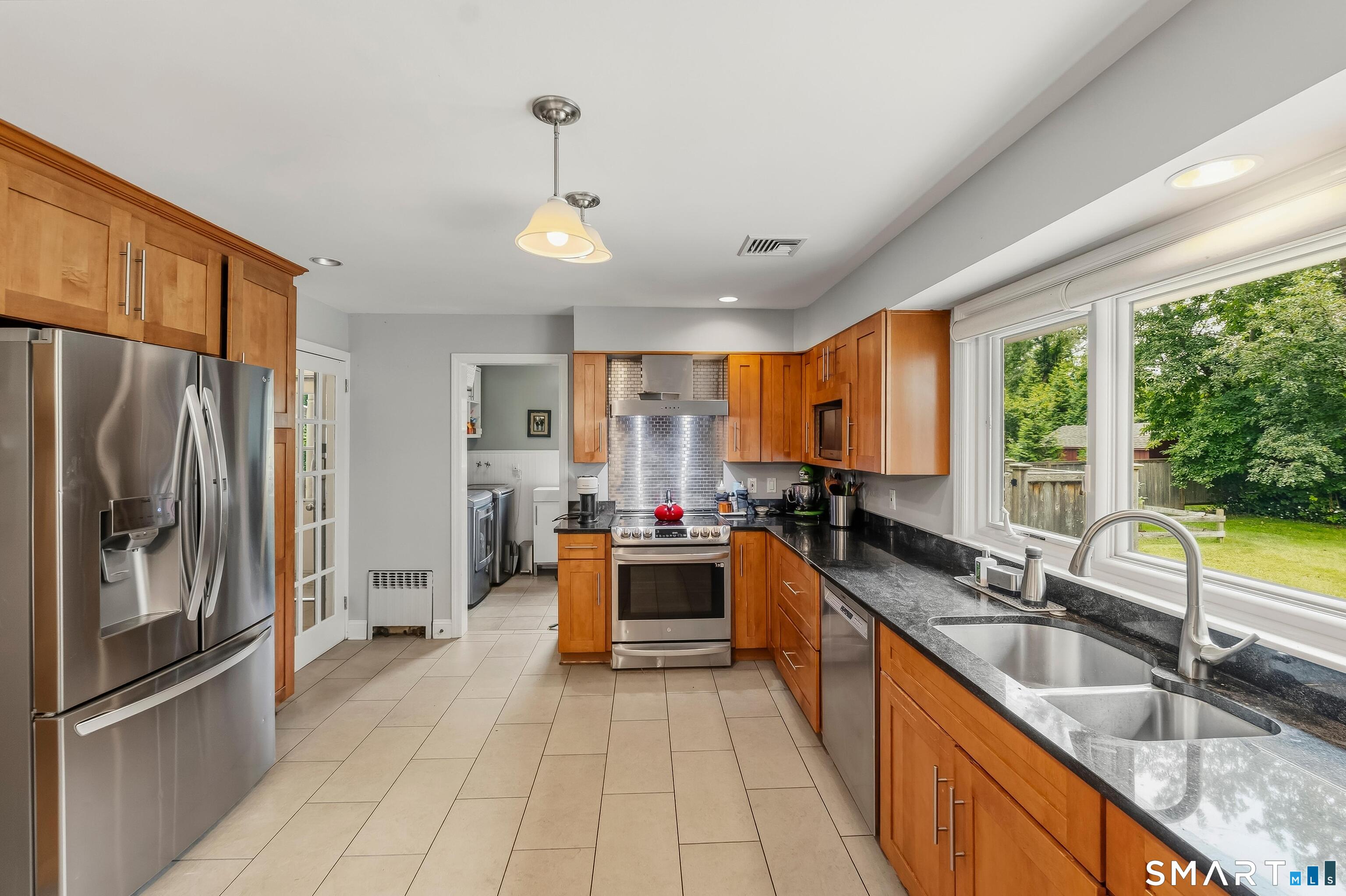 211 Old Farm Road Fairfield CT 06825