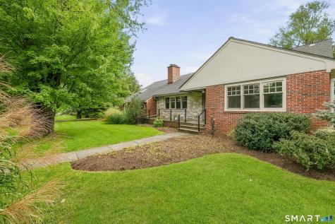 211 Old Farm Road Fairfield CT 06825