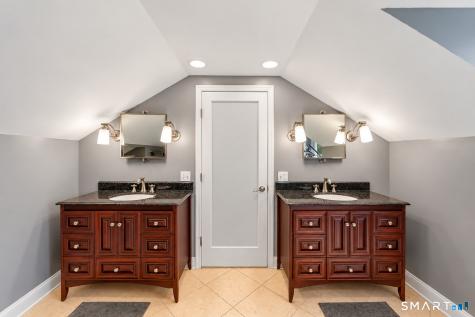 211 Old Farm Road Fairfield CT 06825