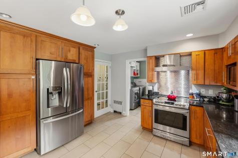 211 Old Farm Road Fairfield CT 06825