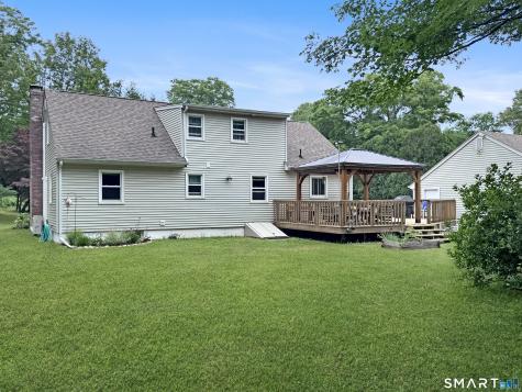 95 Stoddards Wharf Road Ledyard CT 06339