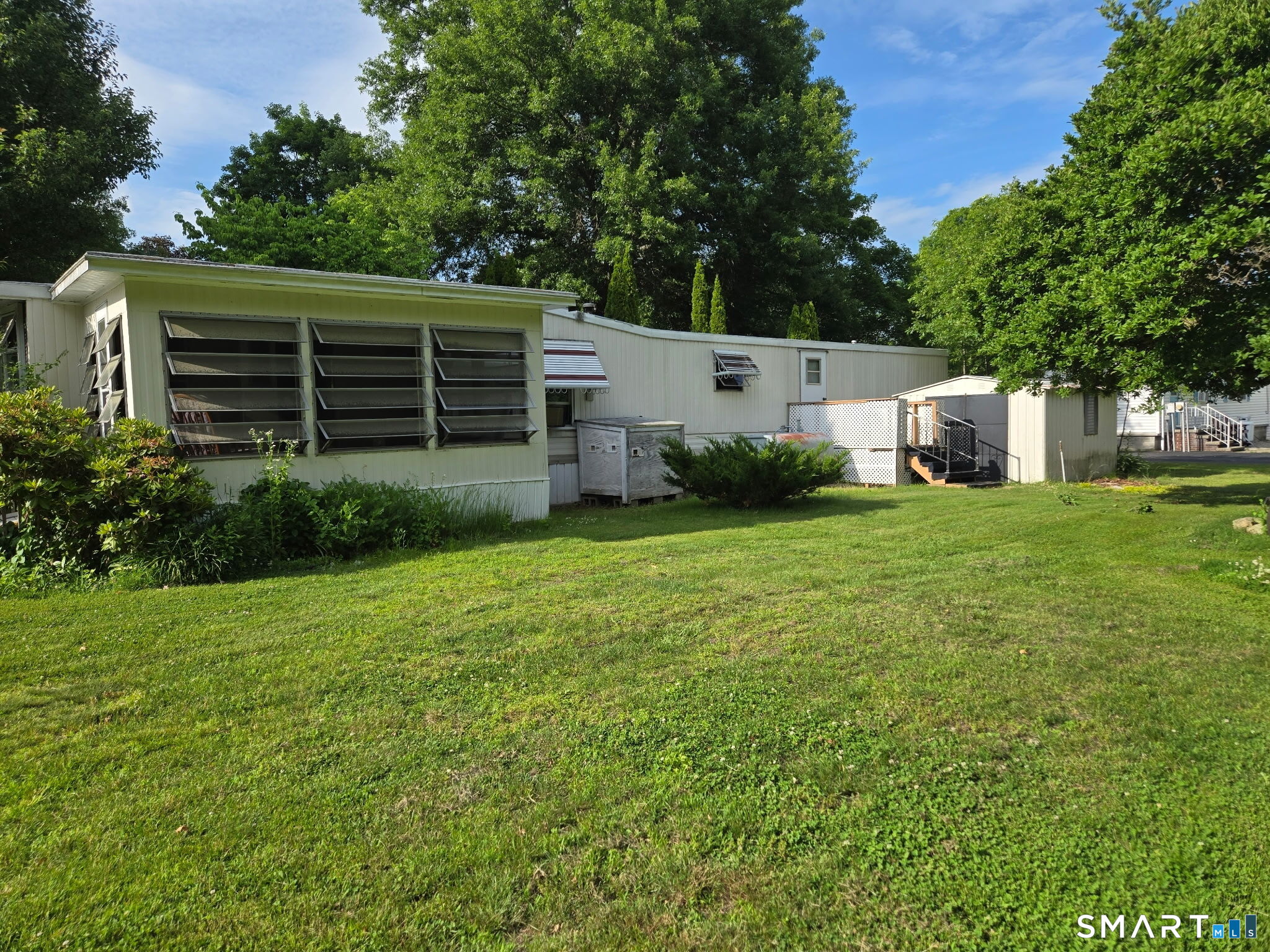 32 Breezy Lane Thompson CT 06262