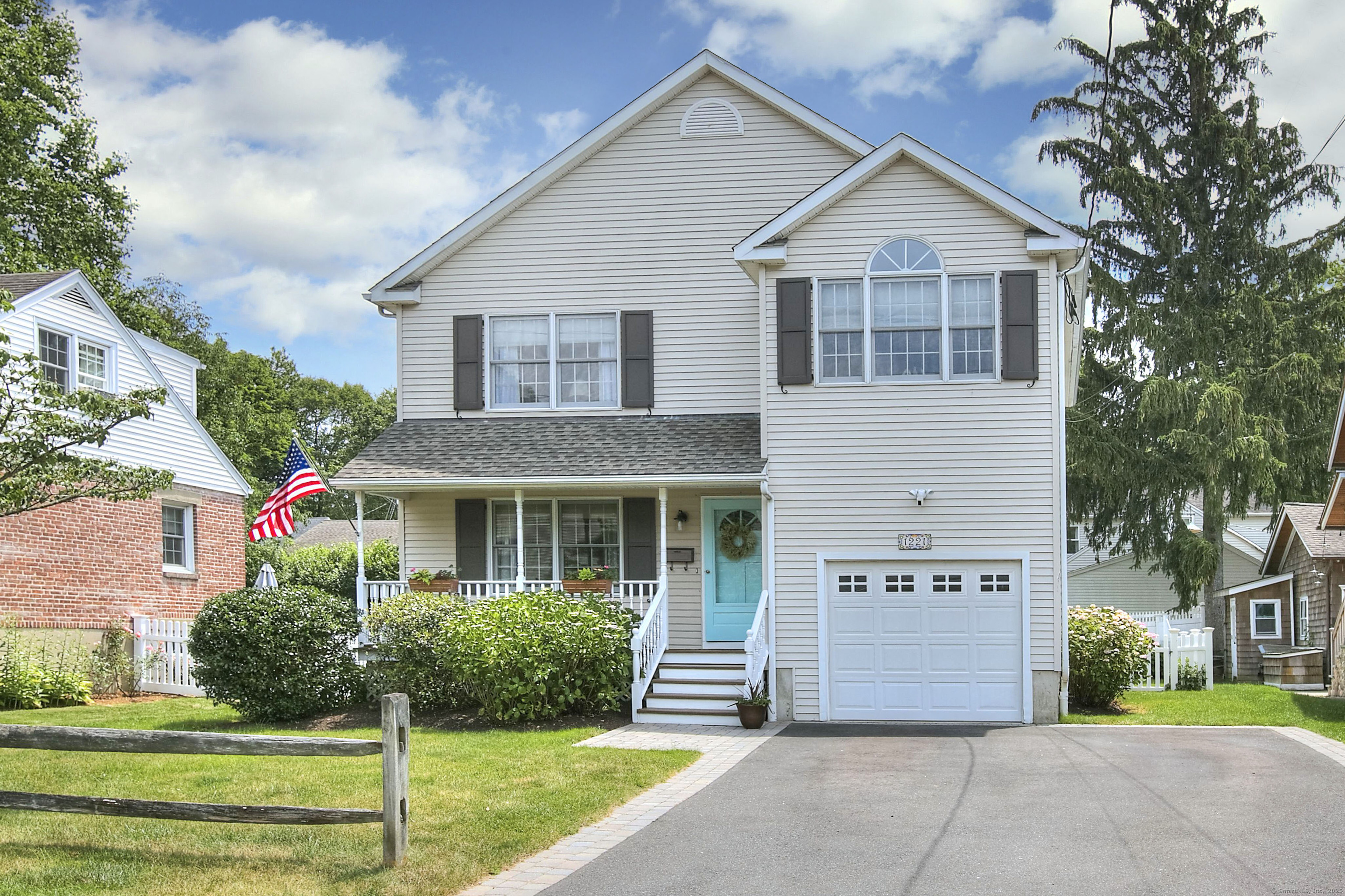 1221 Merritt Street Fairfield CT 06825