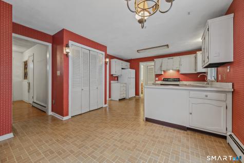 102 Ironworks Road Clinton CT 06413