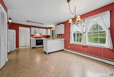 102 Ironworks Road Clinton CT 06413