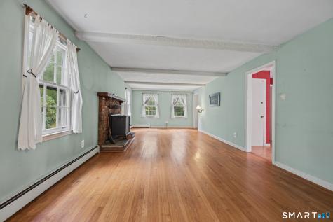102 Ironworks Road Clinton CT 06413