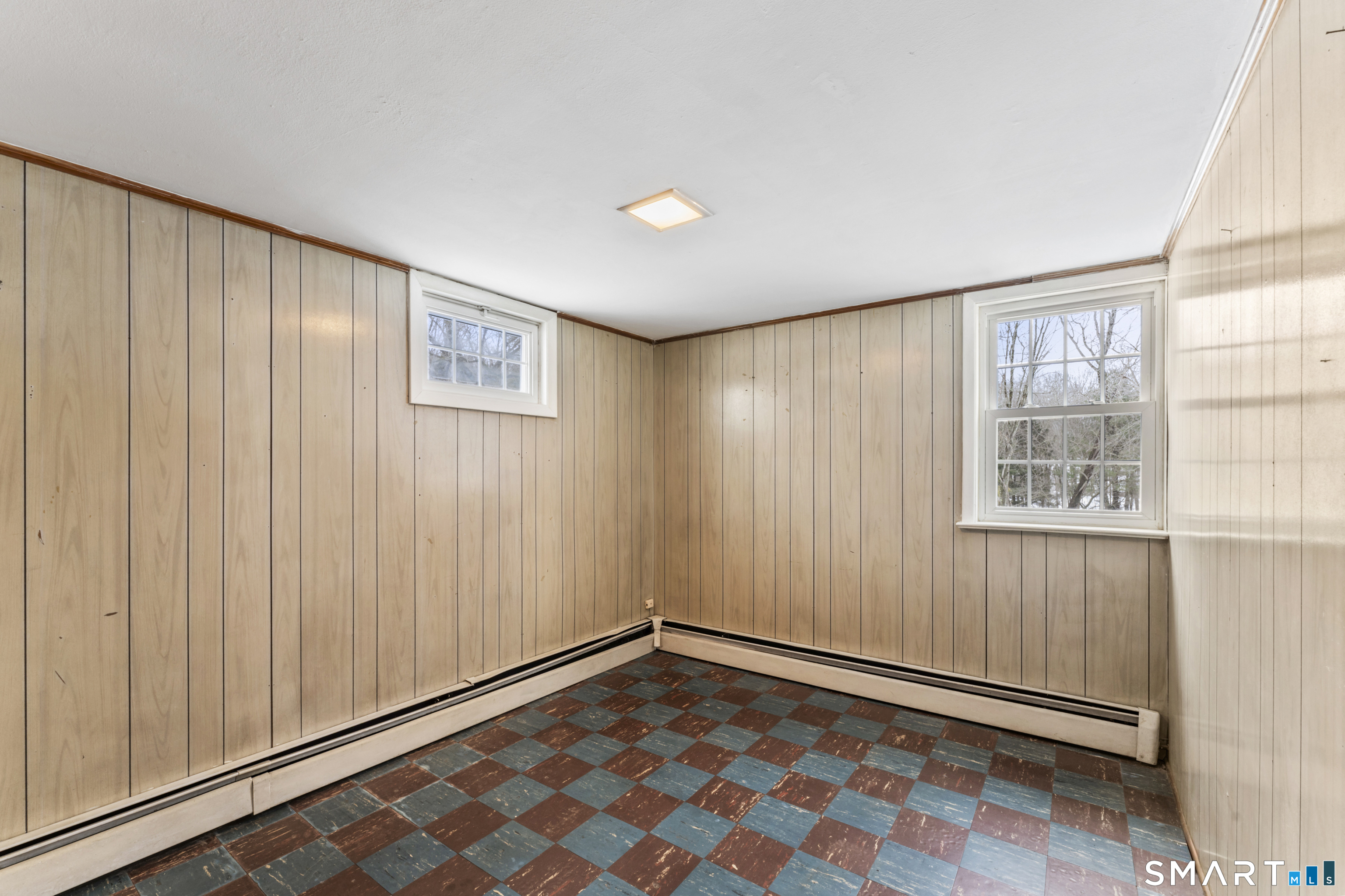 6 Crestwood Drive Newtown CT 06482