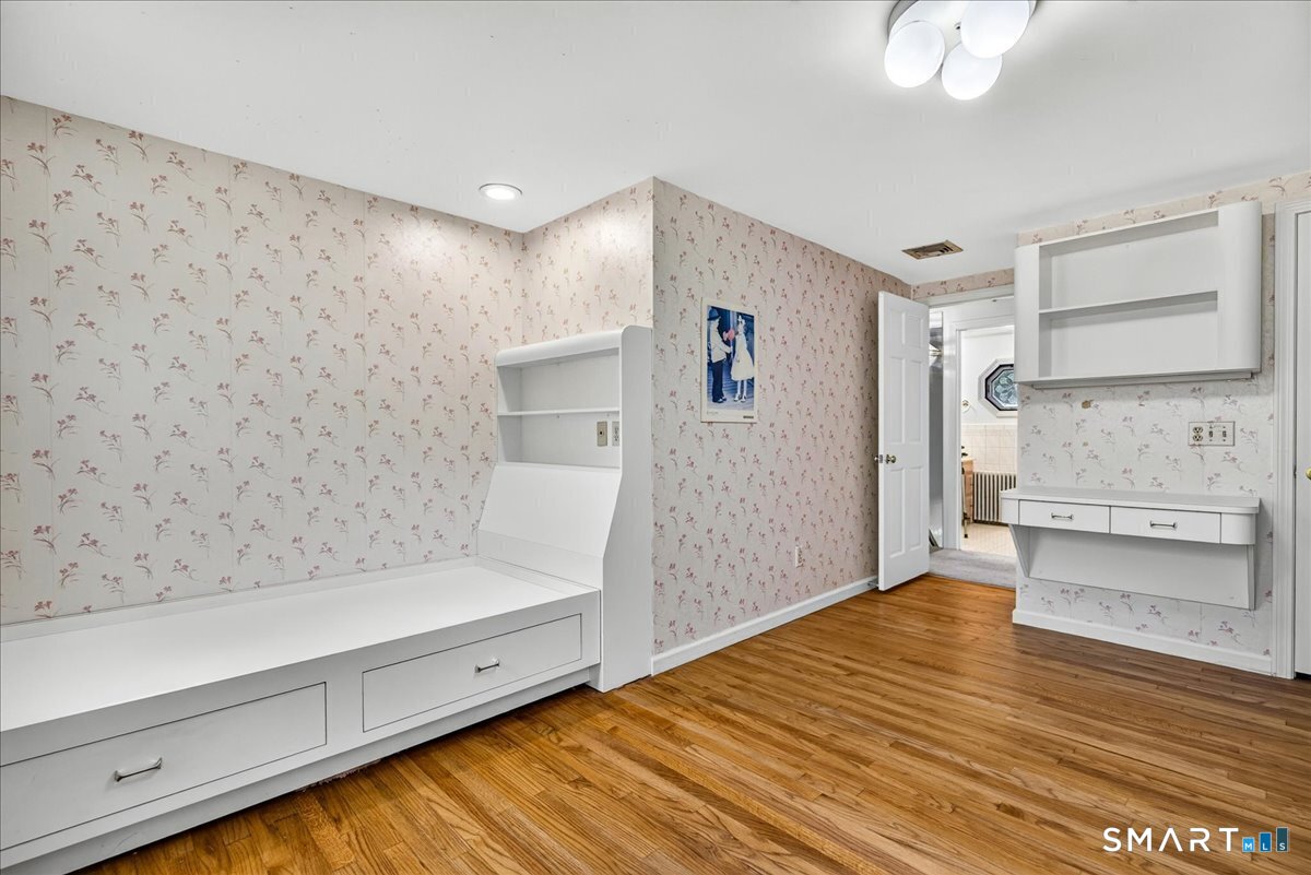 193 Dessa Drive Hamden CT 06517