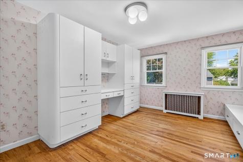 193 Dessa Drive Hamden CT 06517