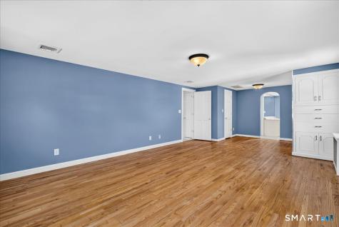 193 Dessa Drive Hamden CT 06517