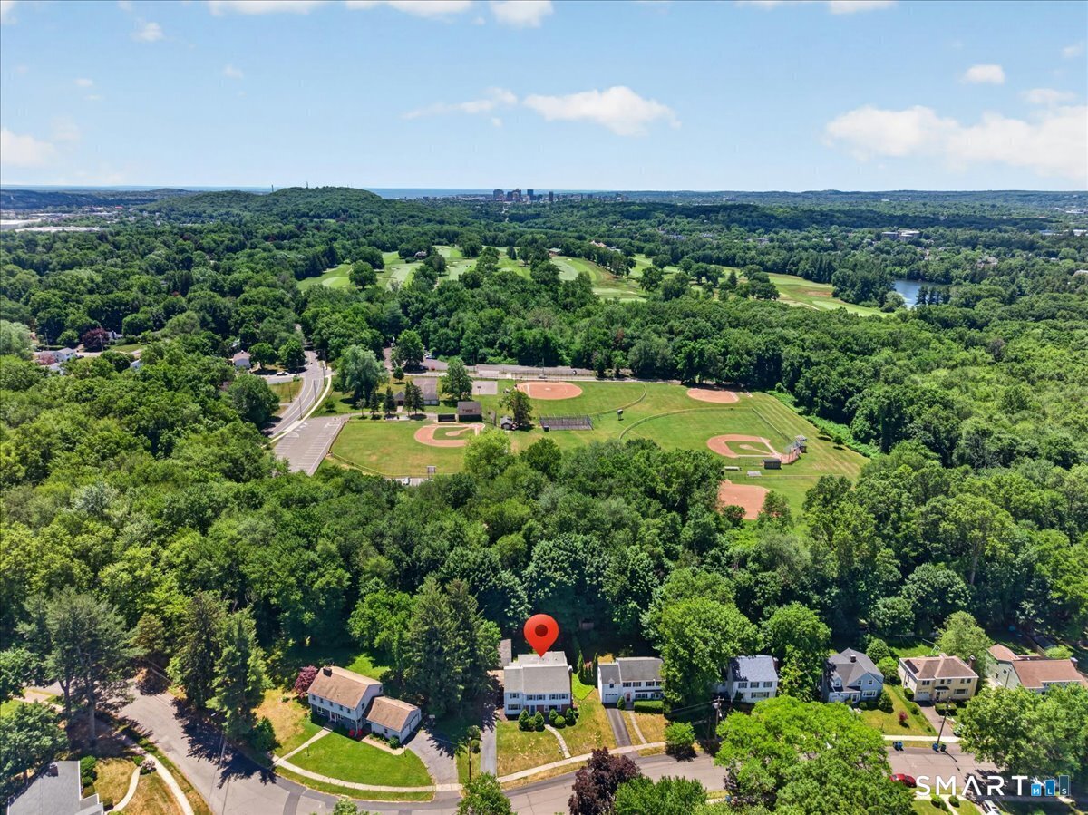 193 Dessa Drive Hamden CT 06517