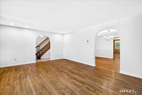 193 Dessa Drive Hamden CT 06517