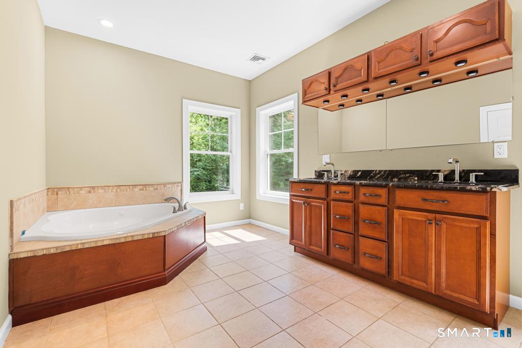49 Ratlum Mountain Road Barkhamsted CT 06063