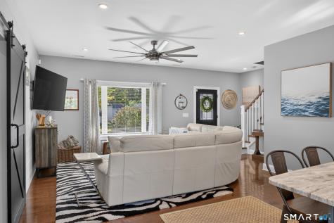 10 Meadowbrook Lane Stonington CT 06355