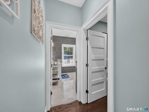 10 Meadowbrook Lane Stonington CT 06355