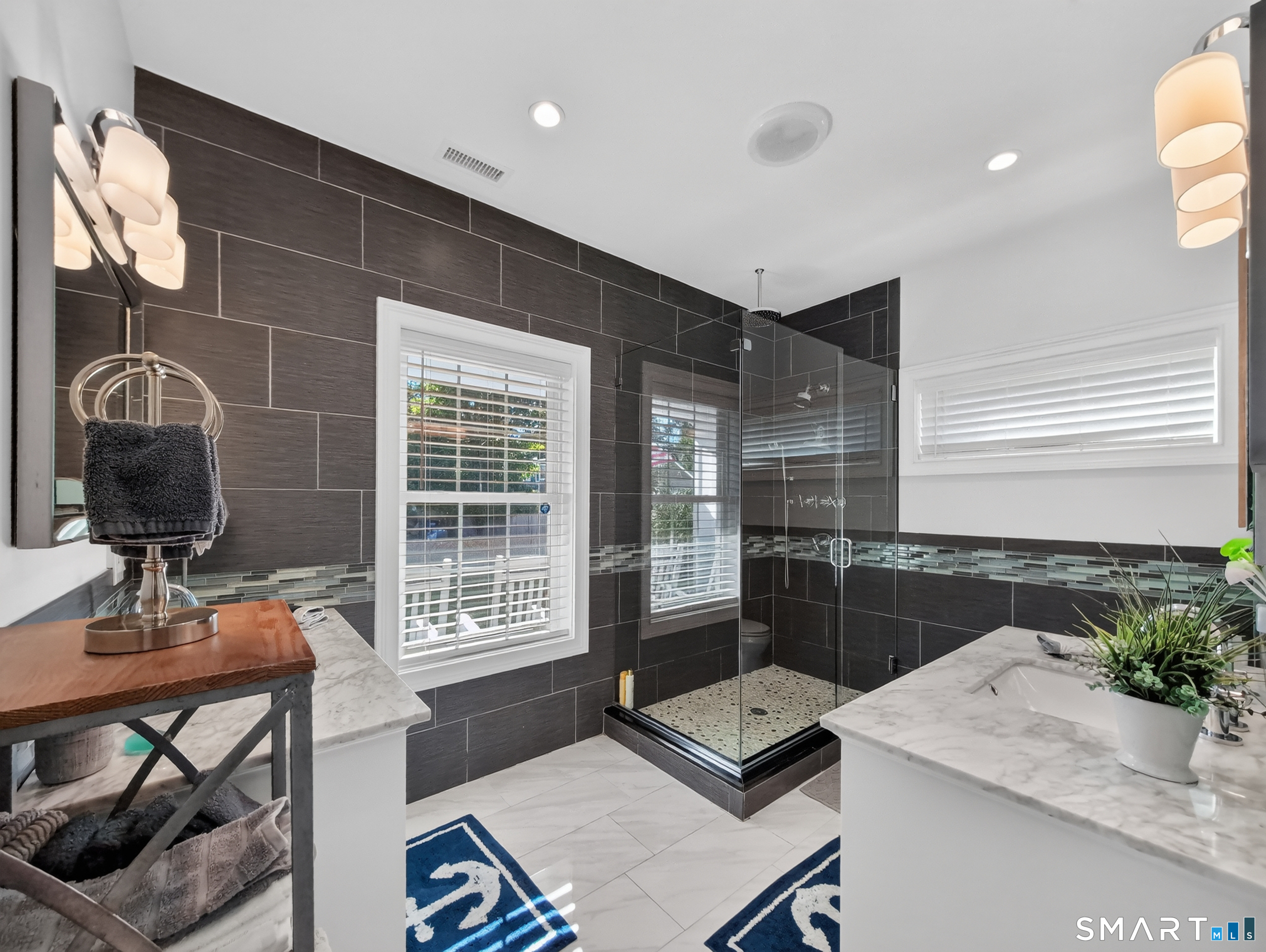 10 Meadowbrook Lane Stonington CT 06355