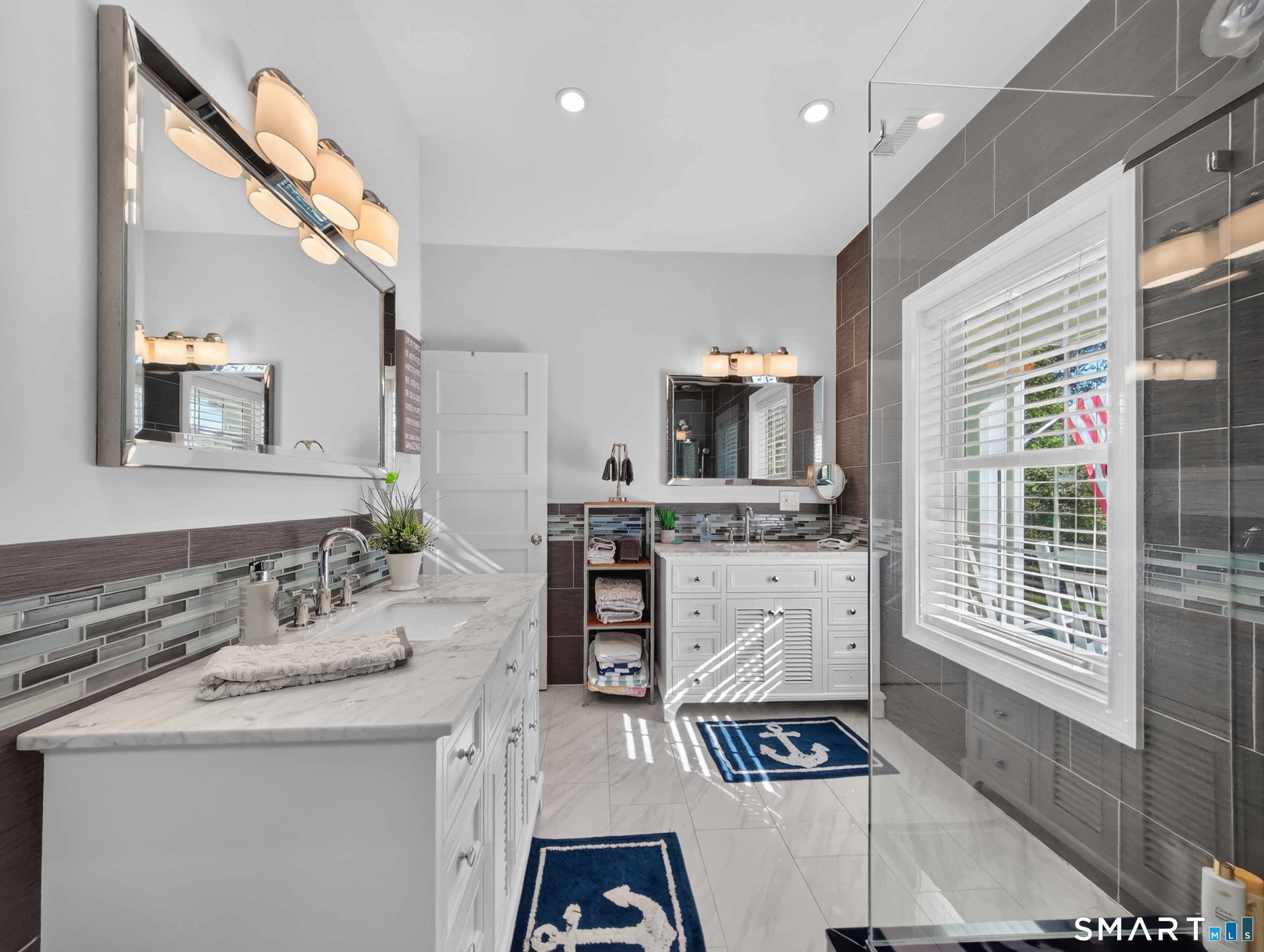 10 Meadowbrook Lane Stonington CT 06355