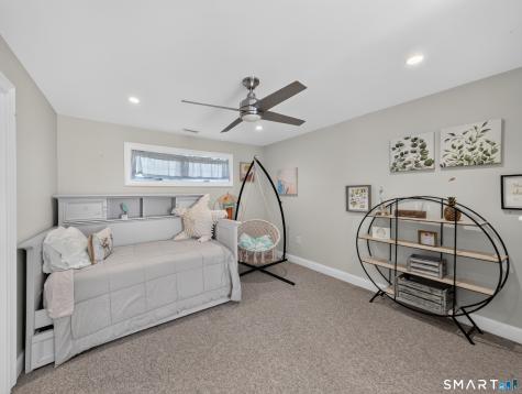 10 Meadowbrook Lane Stonington CT 06355