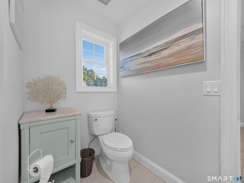 10 Meadowbrook Lane Stonington CT 06355