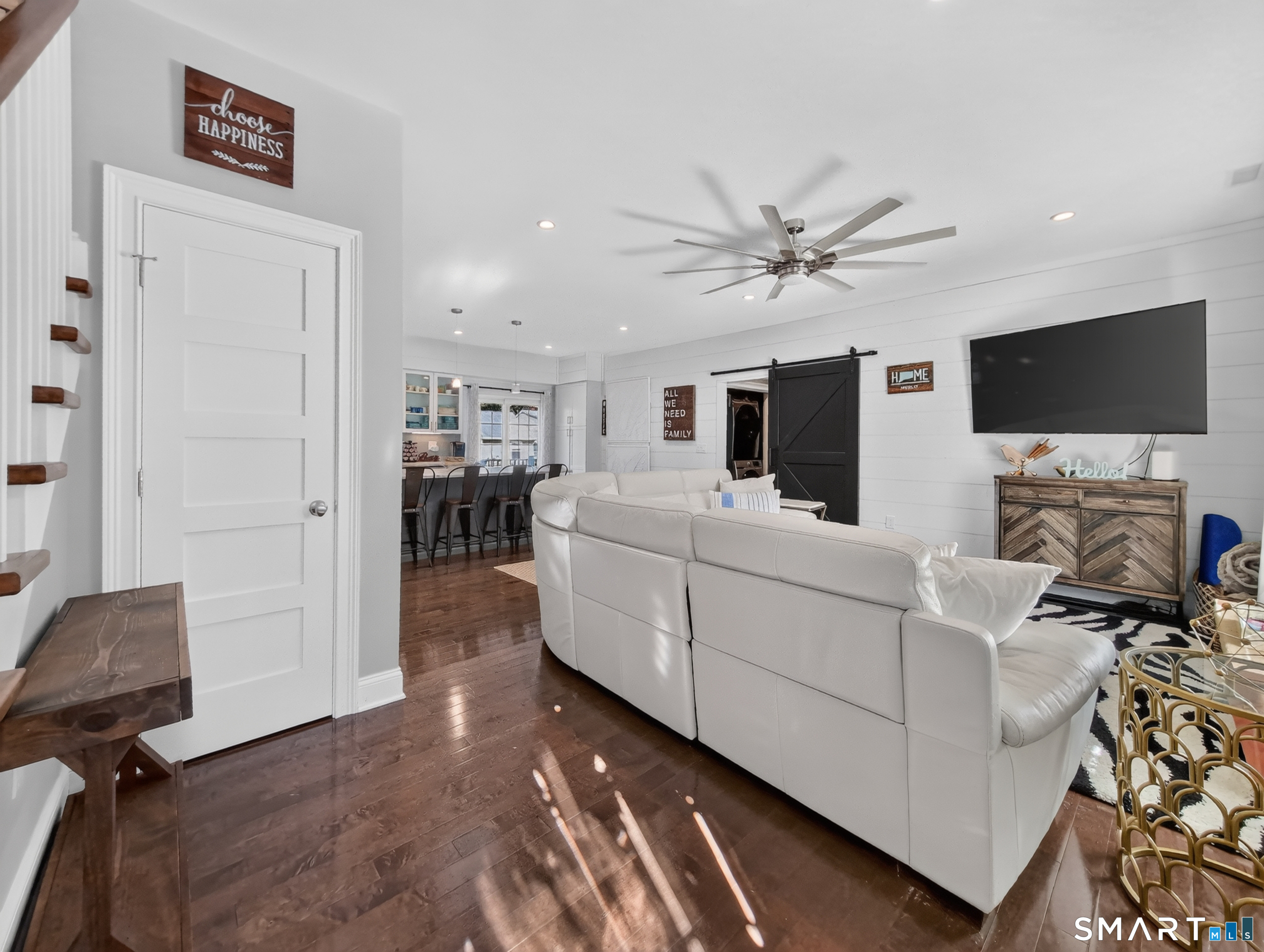 10 Meadowbrook Lane Stonington CT 06355