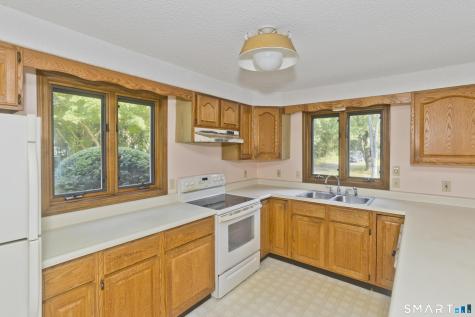 80 West View Drive East Windsor CT 06016