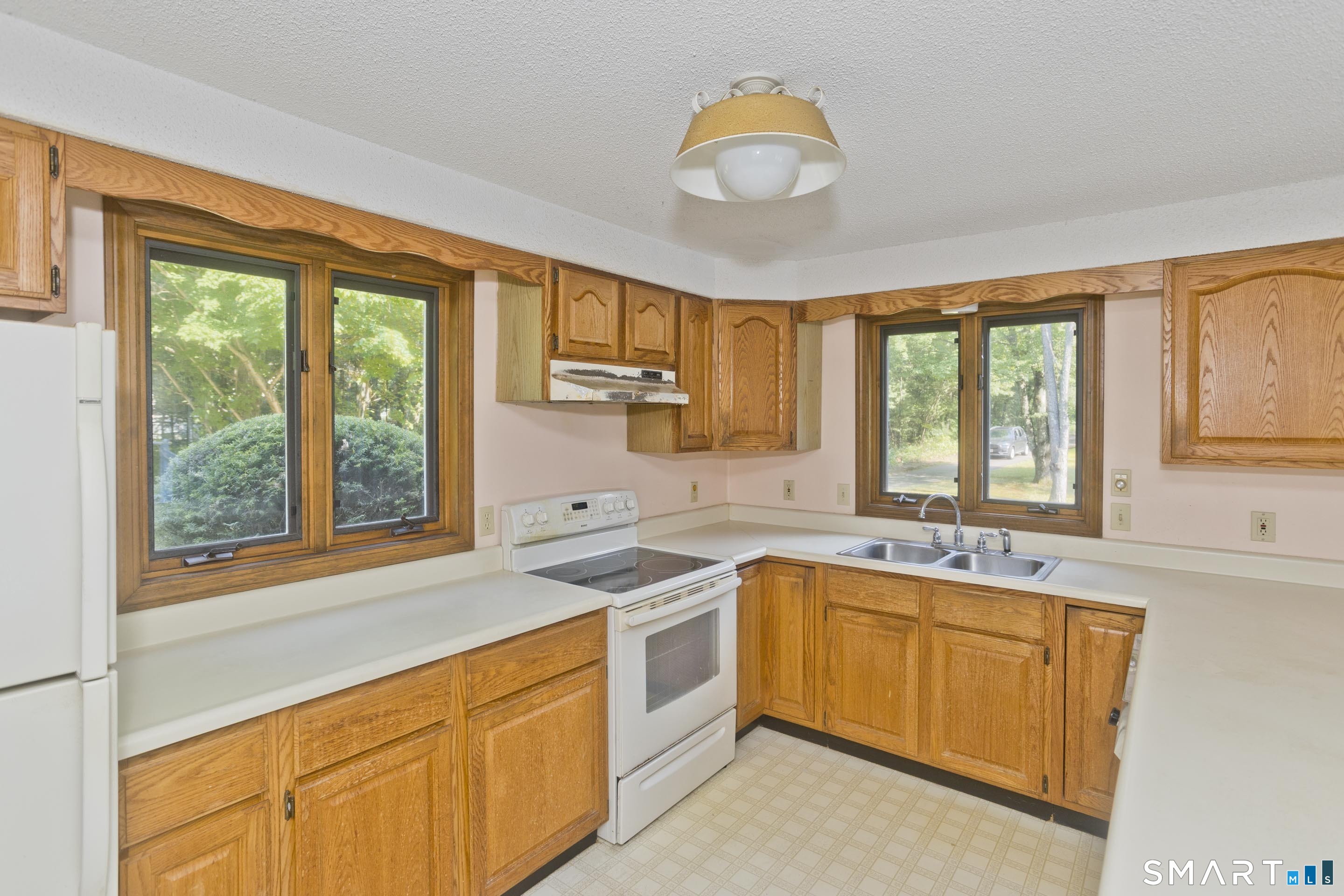 80 West View Drive East Windsor CT 06016