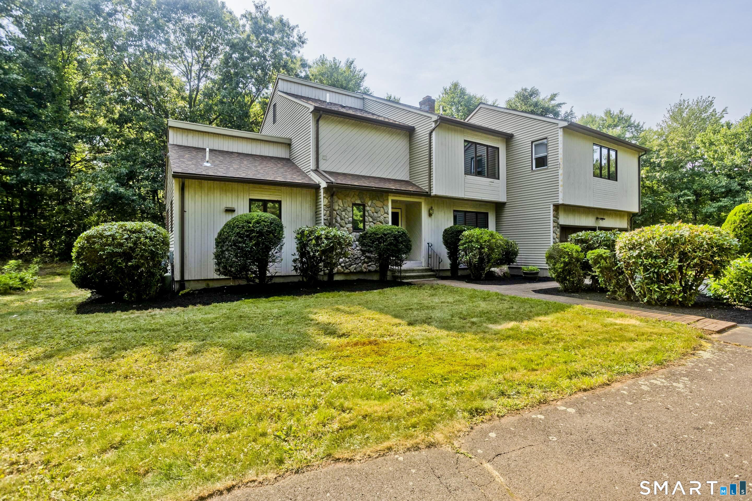 80 West View Drive East Windsor CT 06016