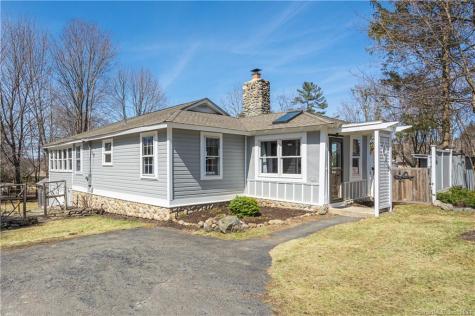 26 Hill Top Road Morris CT 06763